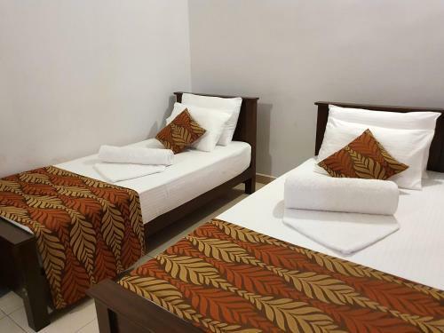 Hostal A And D Holiday Inn