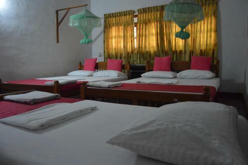 Hostal Sunray Lake Residence
