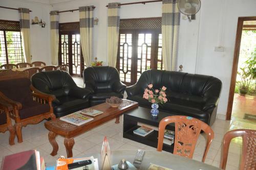 Hostal Sunray Lake Residence
