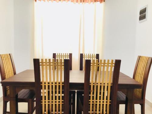 Hostal Royal White Tourist Rest