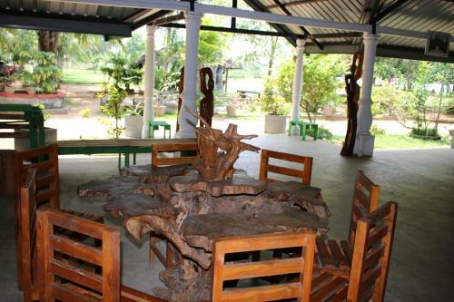Dambulla Lake Hotel