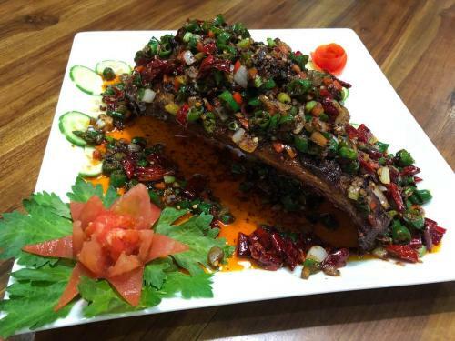 China Manor Hotel & Restaurant