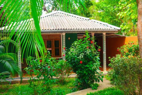 Hotel Deshani Holiday Inn