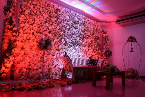Mount Breeze Hotel
