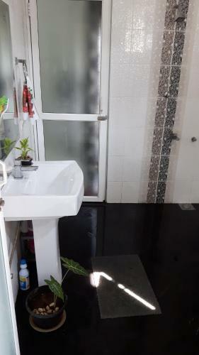 Shirin Home