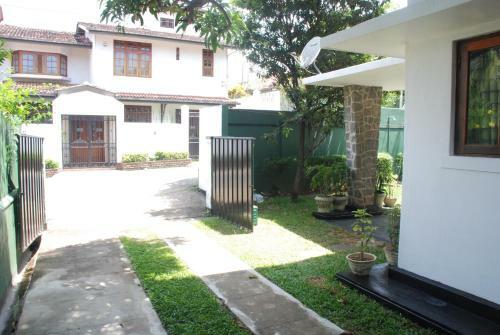 Mount Lavinia Home Stay
