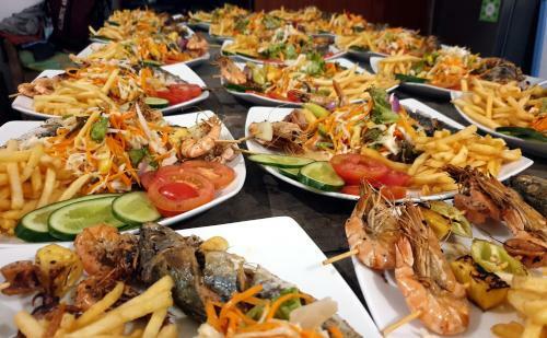 Hotel Nature Cabanas & Floating Restaurant