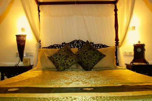 Asian Jewel Boutique Hotel