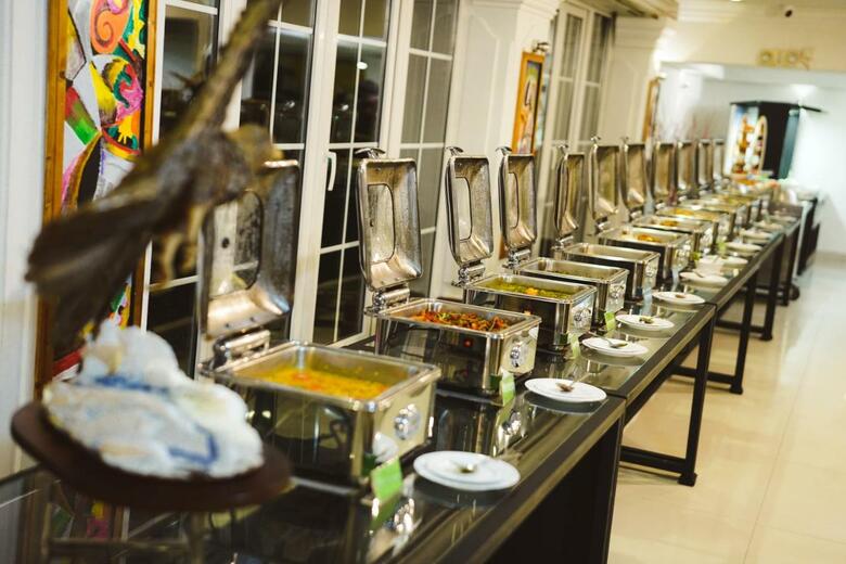Araliya Green Hills Hotel