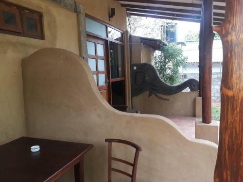 Hostal Landun Sigiri Villas