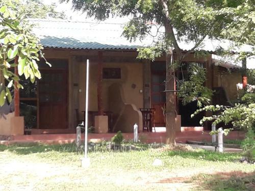 Hostal Landun Sigiri Villas