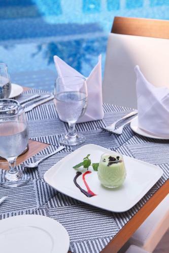 Hotel Serendiva Beach