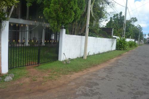 Kuma Beach Side Villa