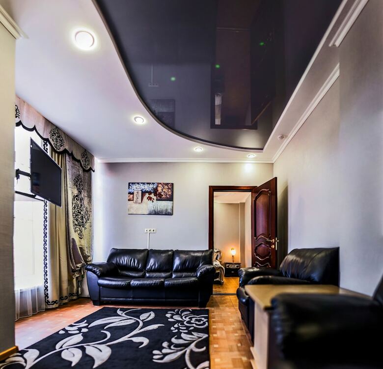 Sm Royal Hotel