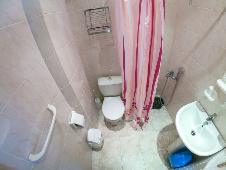 Hostal Alexandra Guest House