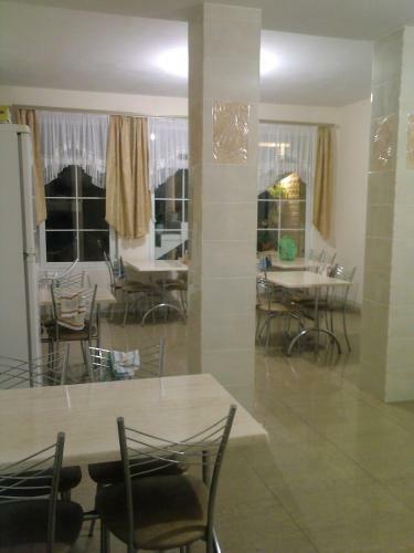 Hostal Svetlana Guest House