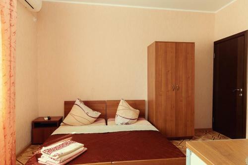 Posada Lidiya Guest House