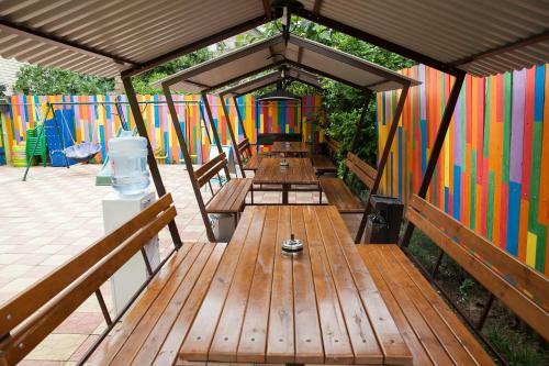 Hostal Guest House U Dyadi Vani