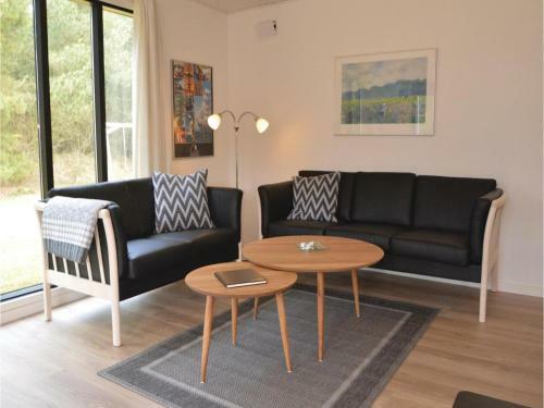 Three-bedroom Holiday Home In Blavand