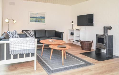 Three-bedroom Holiday Home In Blavand