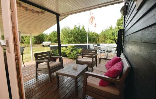 Three-bedroom Holiday Home In Blavand