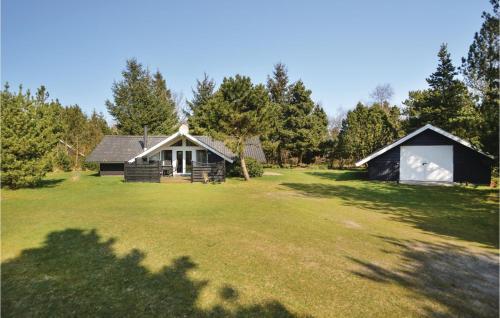 Three-bedroom Holiday Home In Blavand