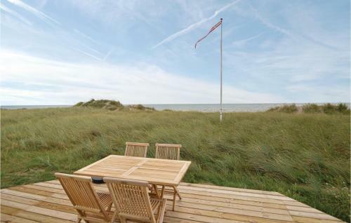 Three-bedroom Holiday Home In Blavand
