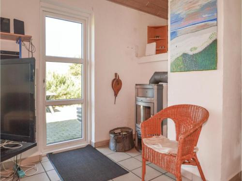 Five-bedroom Holiday Home In Blavand