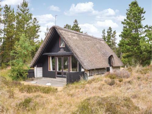 Two-bedroom Holiday Home In Blavand