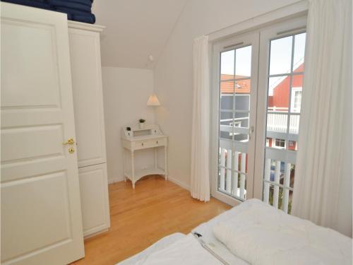 Two-bedroom Holiday Home In Blavand