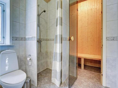 Three-bedroom Holiday Home In Blavand