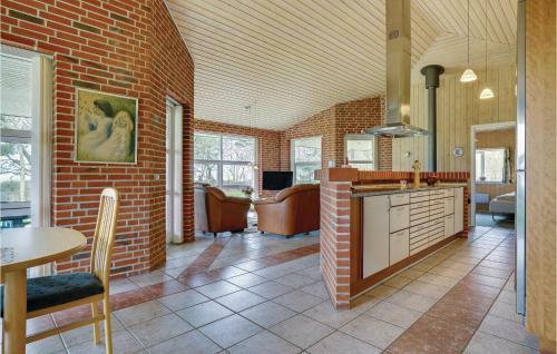 Three-bedroom Holiday Home In Blavand
