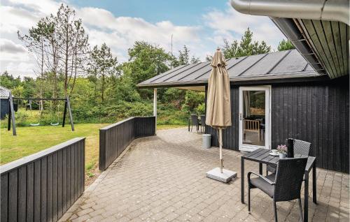 Three-bedroom Holiday Home In Blavand