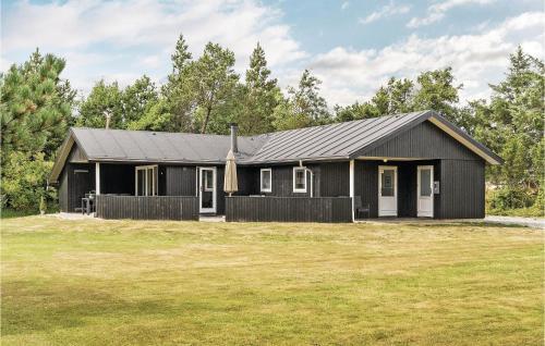 Three-bedroom Holiday Home In Blavand