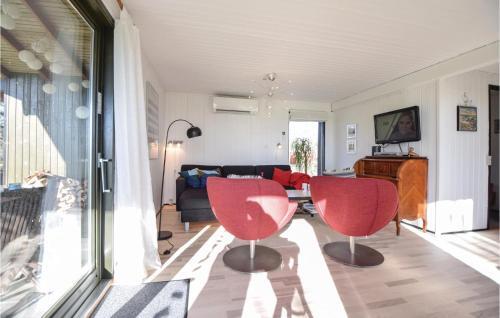 Three-bedroom Holiday Home In Blavand