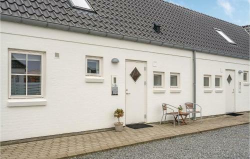 Two-bedroom Apartment In Blavand