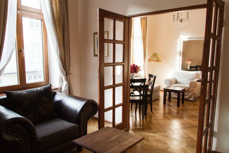 Lounge Apartments