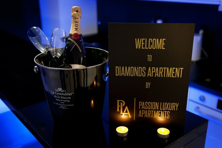 Diamonds Apartment