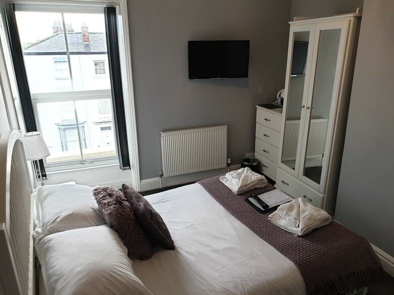 Hostal Kimberley House