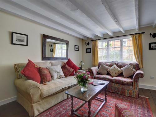Holiday Home Friar's