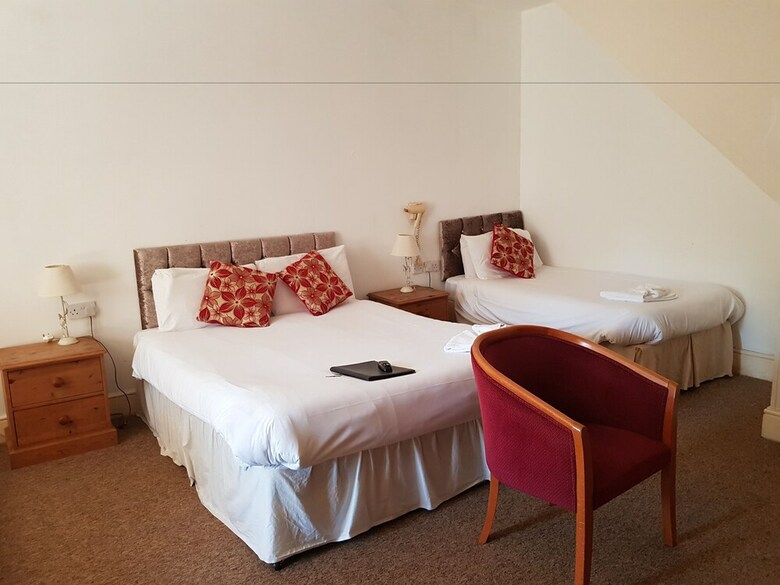 Hostal Hotel Hudson