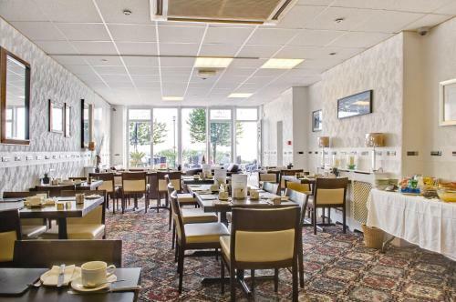 Bed & Breakfast The Downs, Babbacombe