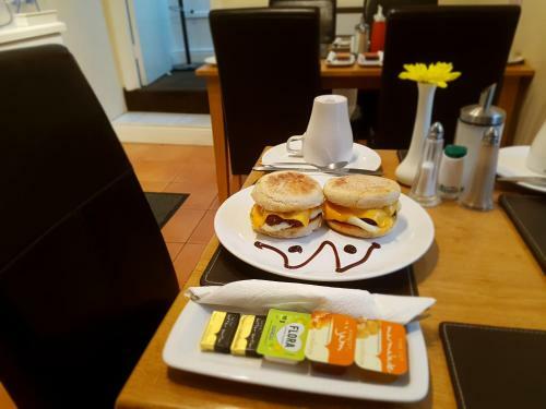 Hostal Beechwood Guest House