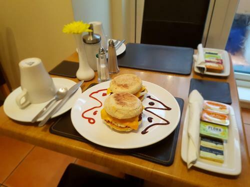 Hostal Beechwood Guest House