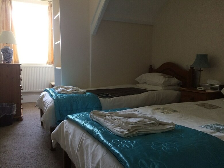 Hostal Rosalie Guest House