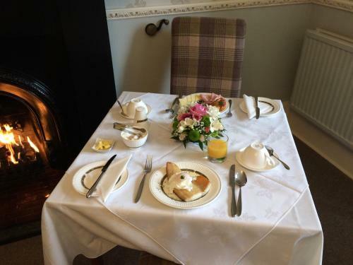Bed & Breakfast Craigroyston House