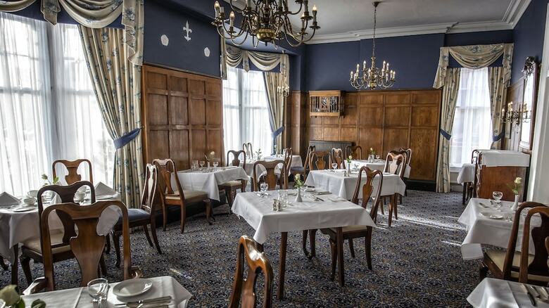 Dunoon Hotel