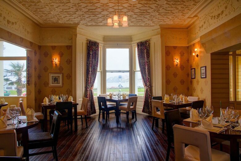 Baytree Hotel