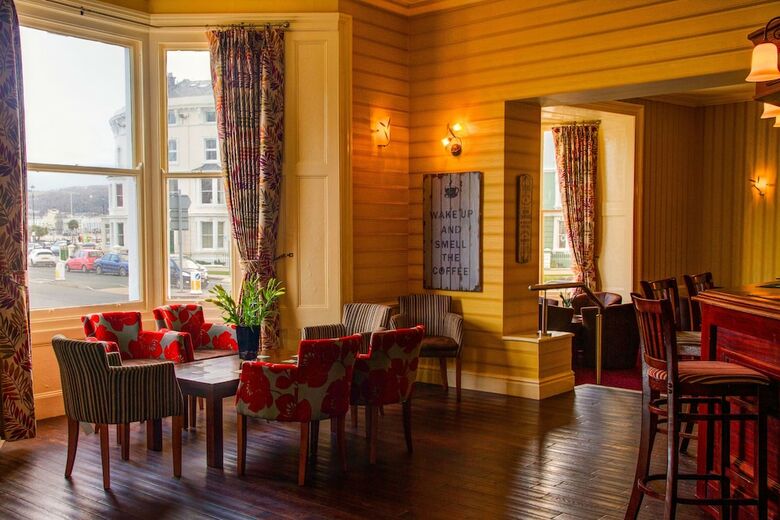 Baytree Hotel