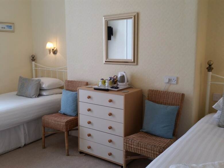 Hostal Britannia Guest House